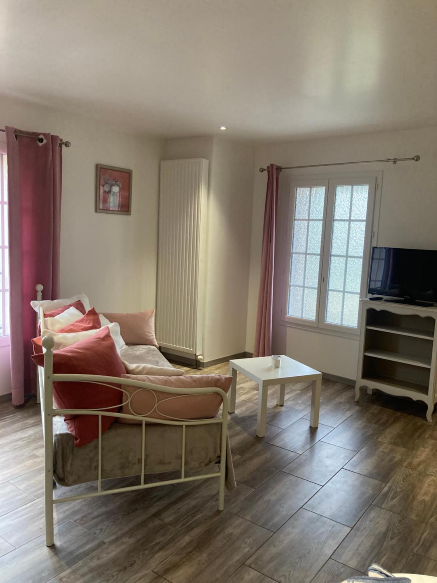 L'Oreade Amfreville-sur-Iton Esterno foto